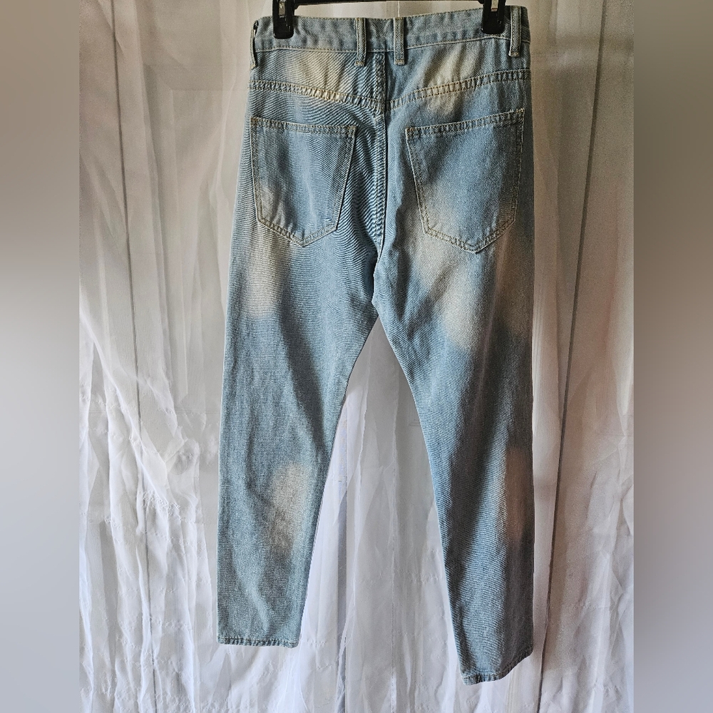 Men's Light Blue Distressed Jeans - Picture 2 of 5